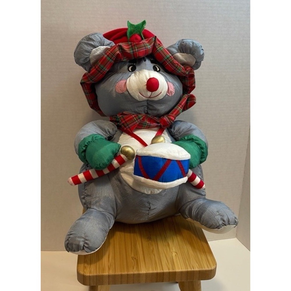 Vintage Mouse 1993 Nylon International‎ Silver Santa's Helper Christmas Plush